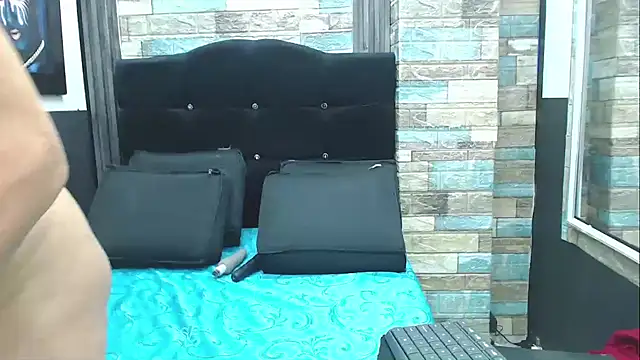 chicholina bigtits online show from 4, 11, 2025