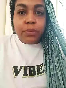 Snapshot of ELLA_KELLY chatting on 27, 1, 2025 ELLA KELLY online show from 27, 1, 2025