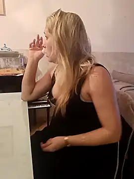 Chatonne69 online show from 28, 12, 2024