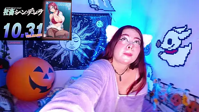 Erza escarleth online show from 18, 10, 2025