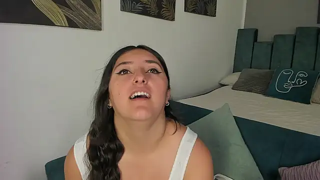 Kathia Morelli online show from 21, 10, 2025