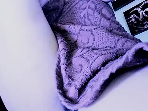 kuromi69 online show from 10, 2, 2026