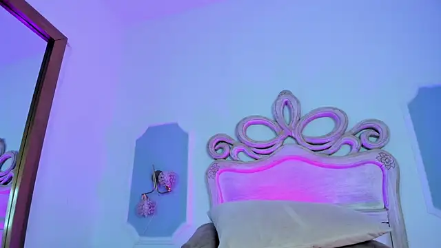 Sara  Williams online show from 19, 11, 2025