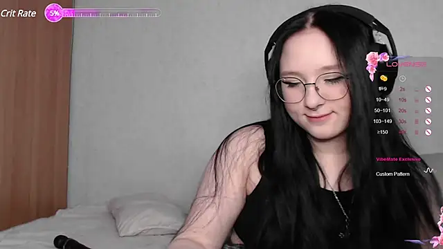 Snapshot of rageins chatting on 4, 2, 2025 rageins online show from 4, 2, 2025