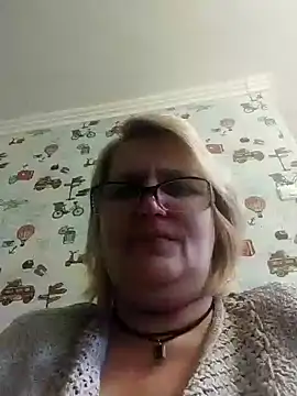 Forest-Lady online show from 28, 12, 2024