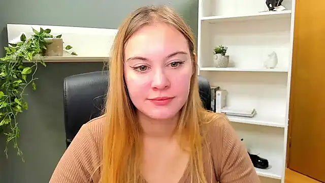 Snapshot of kitty_valeria chatting on 12, 1, 2025 kitty valeria online show from 12, 1, 2025