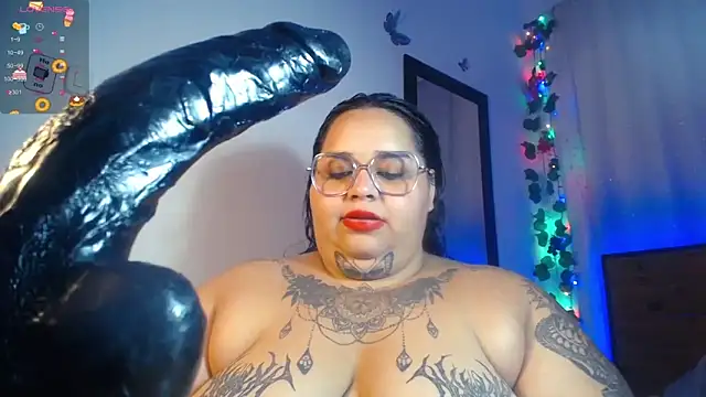 Snapshot of VeronikCuhubby chatting on 27, 2, 2025 VeronikCuhubby online show from 27, 2, 2025