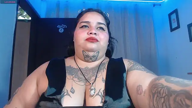 Snapshot of VeronikCuhubby chatting on 14, 3, 2025 VeronikCuhubby online show from 14, 3, 2025