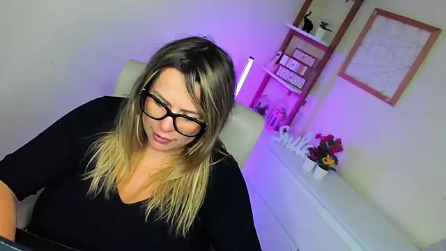 teaseDiana online show from 21, 3, 2025