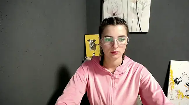Snapshot of lady_olivia_ chatting on 12, 12, 2024 lady olivia online show from 12, 12, 2024