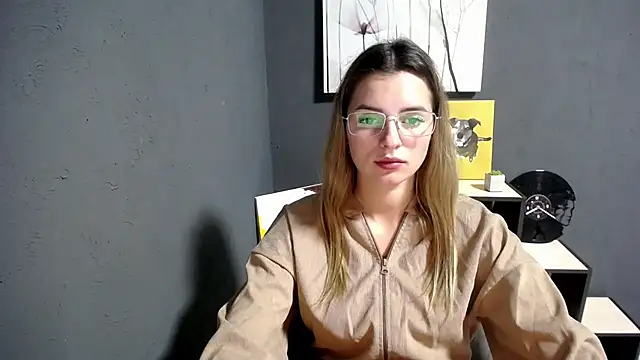 Snapshot of lady_olivia_ chatting on 7, 10, 2025 lady olivia online show from 7, 10, 2025