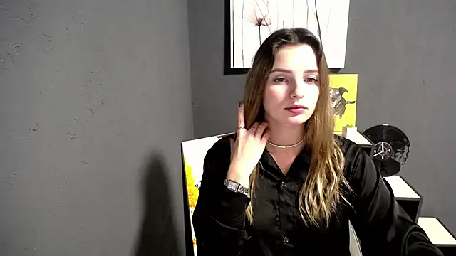 lady olivia  online show from 25, 11, 2025