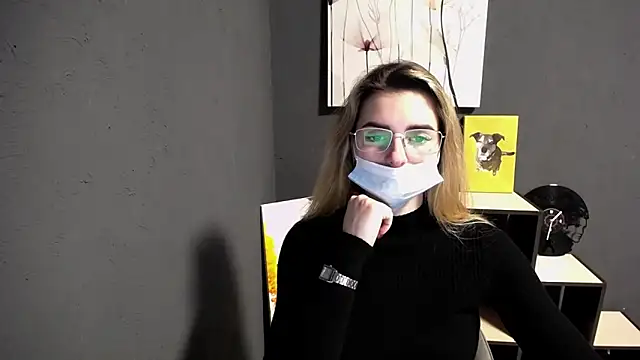 lady olivia  online show from 1, 4, 2026