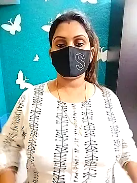 Snapshot of Riya_Sexy_Baby chatting on 6, 3, 2025 Riya Sexy Baby online show from 6, 3, 2025
