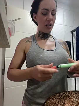 YasmimBrasil online show from 31, 10, 2025