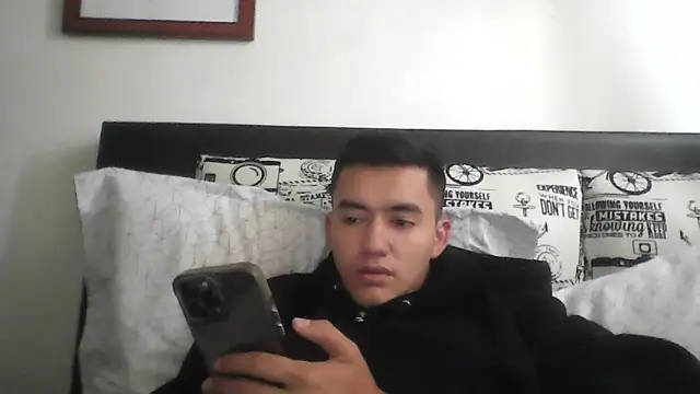 Estebitan vm online show from 4, 2, 2026