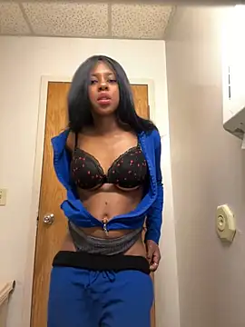 Snapshot of CamGirlLeanna chatting on 8, 3, 2025 CamGirlLeanna online show from 8, 3, 2025