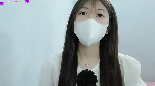 Snapshot of tanhxiu chatting on 5, 1, 2025 tanhxiu online show from 5, 1, 2025