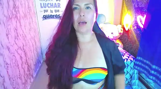 evelyn mature19 online show from 9, 1, 2025