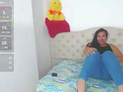 evelyn mature19 online show from 26, 1, 2025