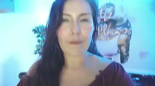 evelyn mature19 online show from 22, 2, 2025