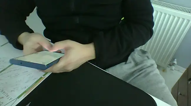 Snapshot of Koraymoray15 chatting on 13, 2, 2025 Koraymoray15 online show from 13, 2, 2025