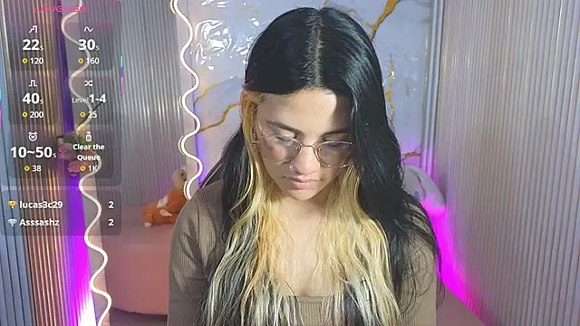 Chiara tay online show from 23, 4, 2026