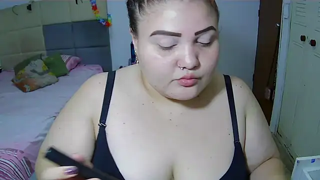 Snapshot of Jones_alexia chatting on 11, 4, 2026 Jones alexia online show from 11, 4, 2026