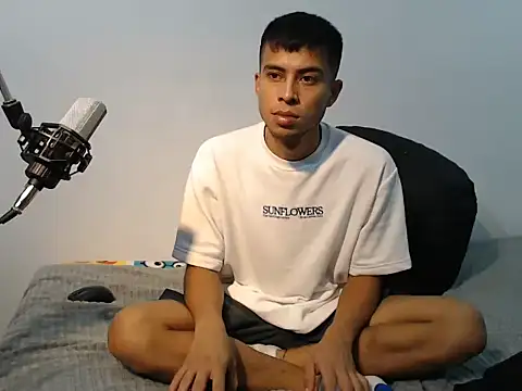 danielitopapuu online show from 27, 2, 2025