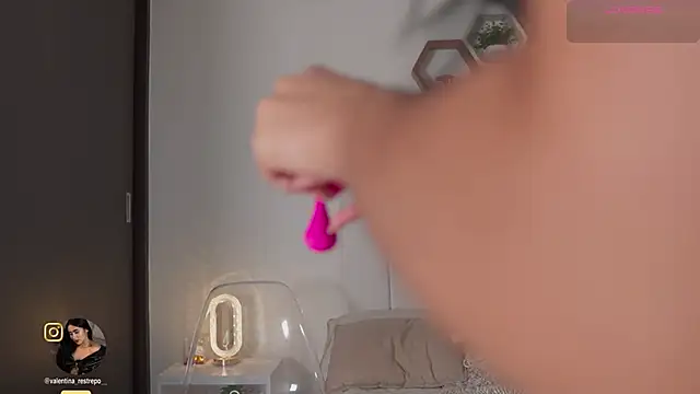 Madison evans1 online show from 11, 2, 2026