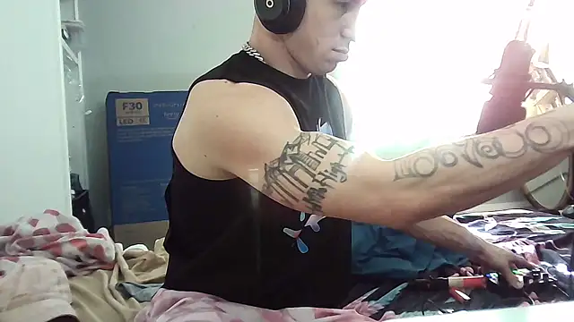 --D-a-D-D-y- online show from 22, 3, 2025