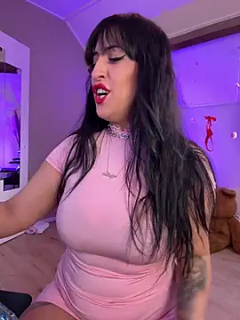 CarolaDrago online show from 5, 3, 2025