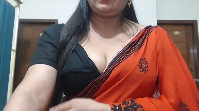 Snapshot of desi-maisa130 chatting on 29, 4, 2026 desi-maisa130 online show from 29, 4, 2026