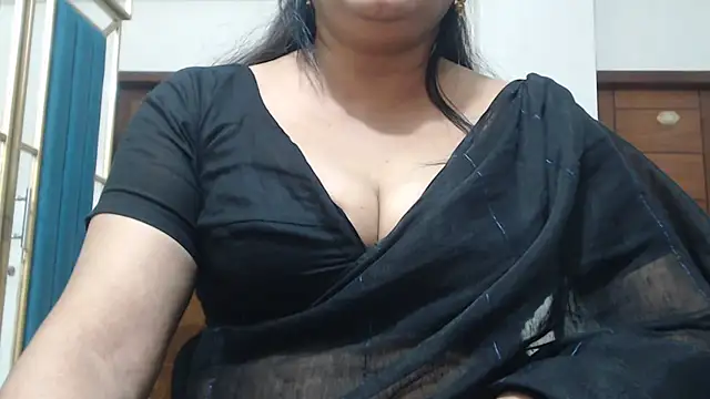 Snapshot of desi-maisa130 chatting on 15, 5, 2026 desi-maisa130 online show from 15, 5, 2026