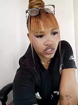 charmainexxx online show from 8, 11, 2025