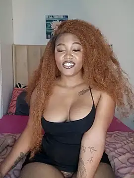 Snapshot of charmainexxx chatting on 18, 6, 2026 charmainexxx online show from 18, 6, 2026