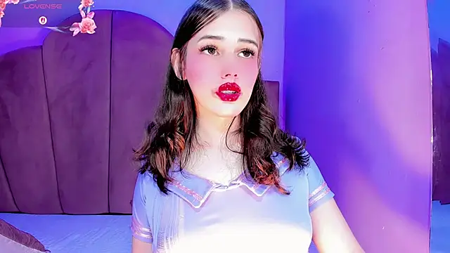 ValeriaAguilar online show from 3, 4, 2026