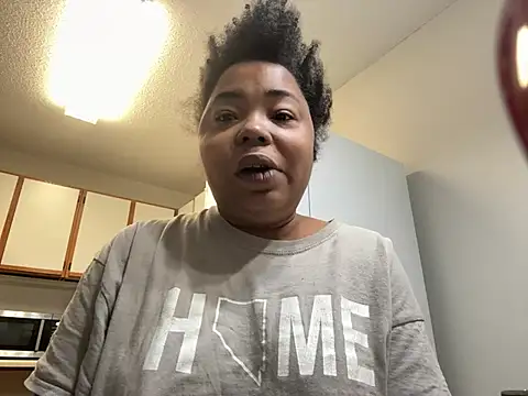 Snapshot of JCCaramelbarbie1 chatting on 12, 1, 2025 JCCaramelbarbie1 online show from 12, 1, 2025