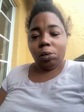 Snapshot of JCCaramelbarbie1 chatting on 6, 10, 2025 JCCaramelbarbie1 online show from 6, 10, 2025