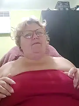 Snapshot of AlenushkaGold chatting on 19, 12, 2024 AlenushkaGold online show from 19, 12, 2024
