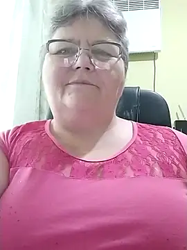 Snapshot of AlenushkaGold chatting on 9, 9, 2025 AlenushkaGold online show from 9, 9, 2025