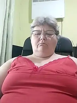 Snapshot of AlenushkaGold chatting on 24, 9, 2025 AlenushkaGold online show from 24, 9, 2025