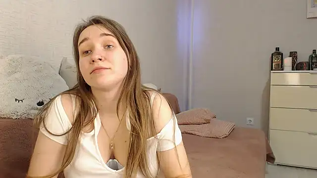 Snapshot of lovely_hayley chatting on 5, 12, 2024 lovely hayley online show from 5, 12, 2024