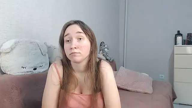 Snapshot of lovely_hayley chatting on 19, 10, 2025 lovely hayley online show from 19, 10, 2025