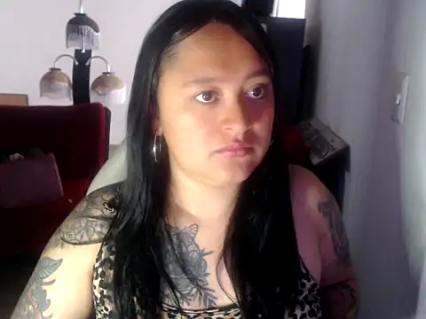 Snapshot of Dahiana_Rous chatting on 10, 2, 2026 Dahiana Rous online show from 10, 2, 2026