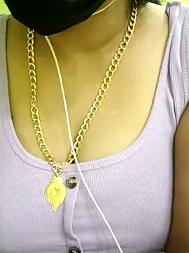 Snapshot of Aishu-tamil09 chatting on 15, 12, 2024 Aishu-tamil09 online show from 15, 12, 2024