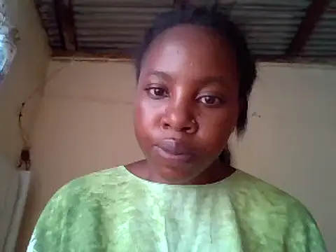 Snapshot of Queen_loveer chatting on 18, 2, 2025 Queen loveer online show from 18, 2, 2025
