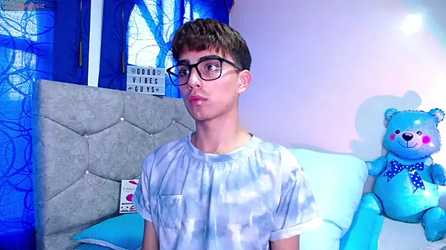 OwenBluee online show from 11, 1, 2025