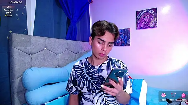 OwenBluee online show from 18, 3, 2025