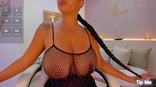 Snapshot of anahi_ryan_ chatting on 13, 3, 2025 anahi ryan online show from 13, 3, 2025